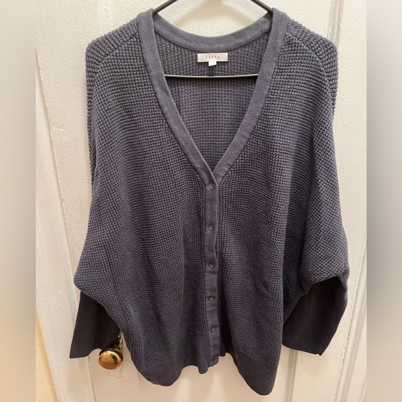 VETTA Capsule Waffle V-neck Oversized Sweater sz S - Picture 3 of 8